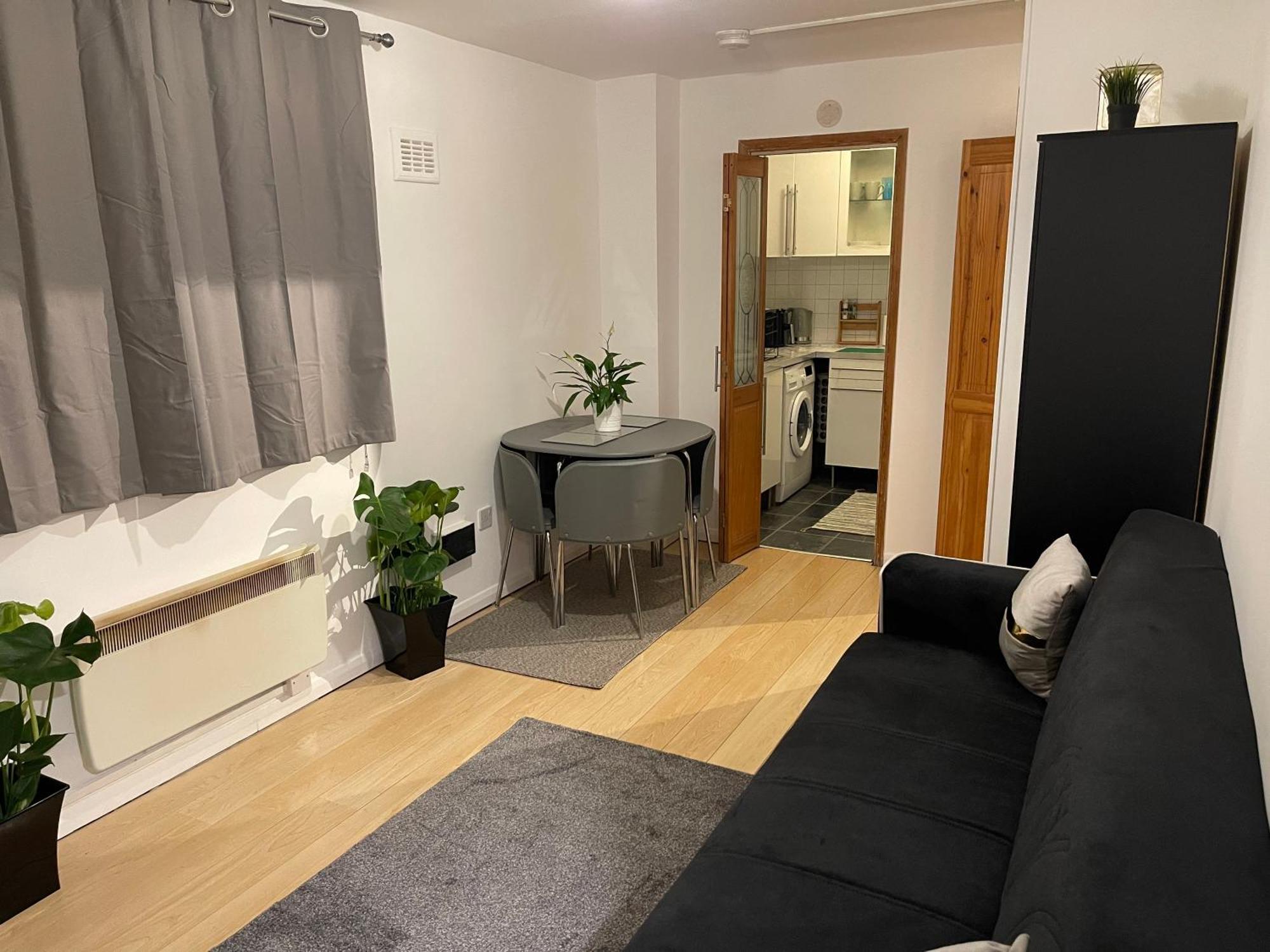 Cosy Flat Behind A Creekbeach In Grays Exterior foto