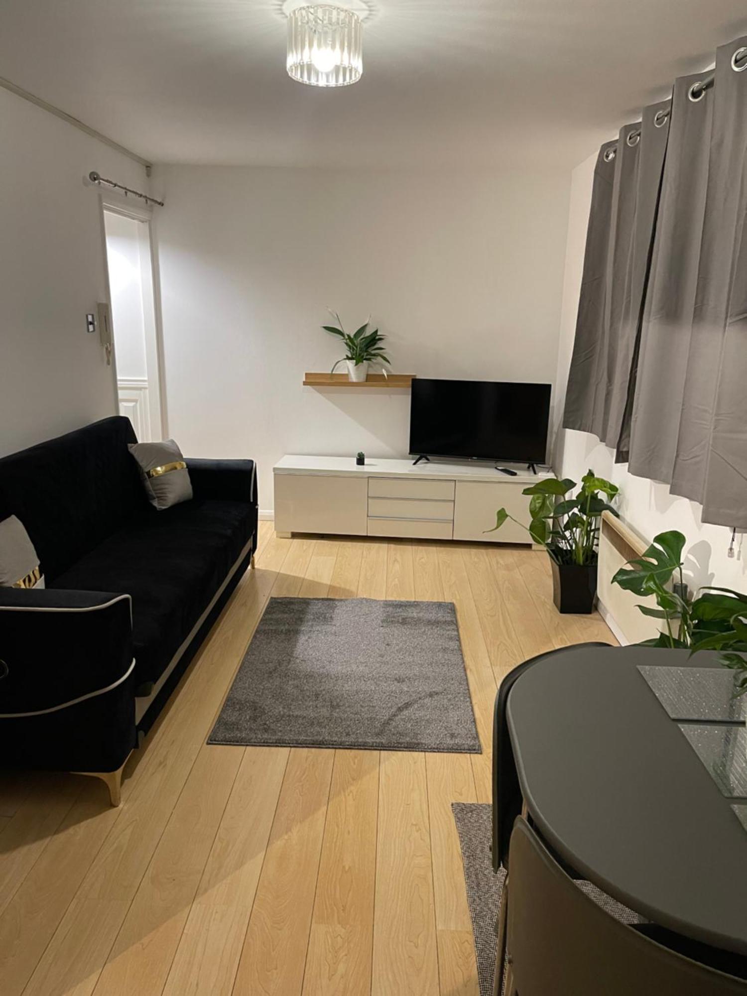 Cosy Flat Behind A Creekbeach In Grays Exterior foto